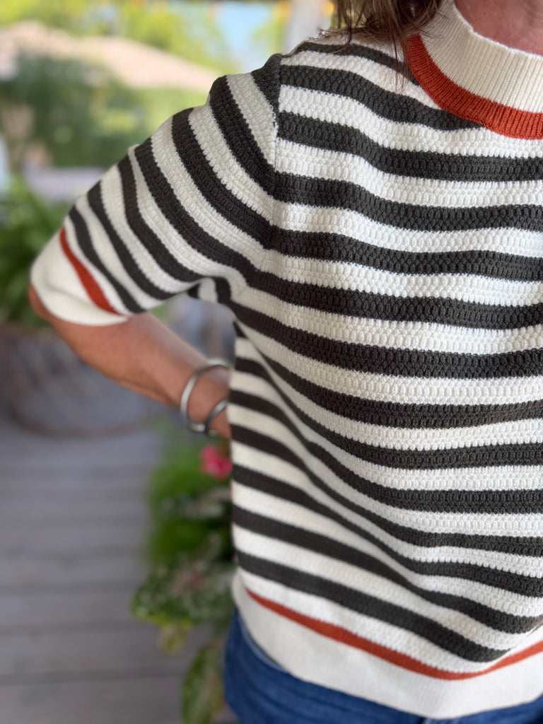 FRIDA SWEATER