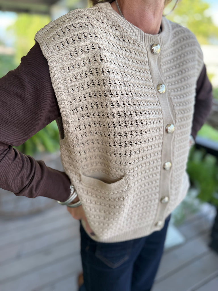 HIGH ROAD SWEATER VEST