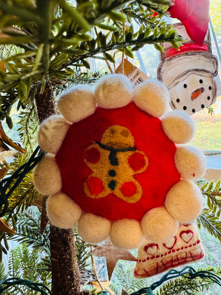 CHRISTMAS POM POM ORNAMENT