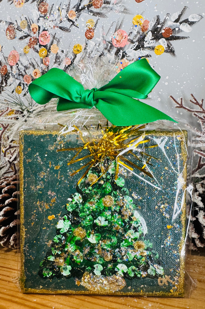 SMALL TINSEL TREE CANVAS