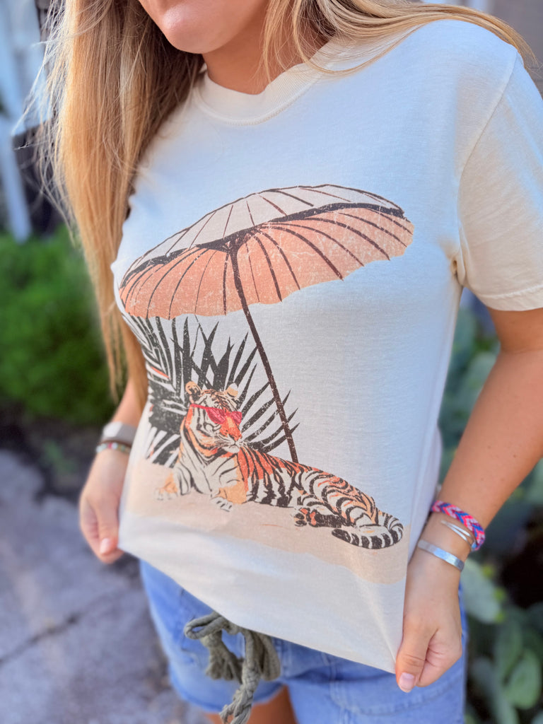 TIGER OASIS TEE