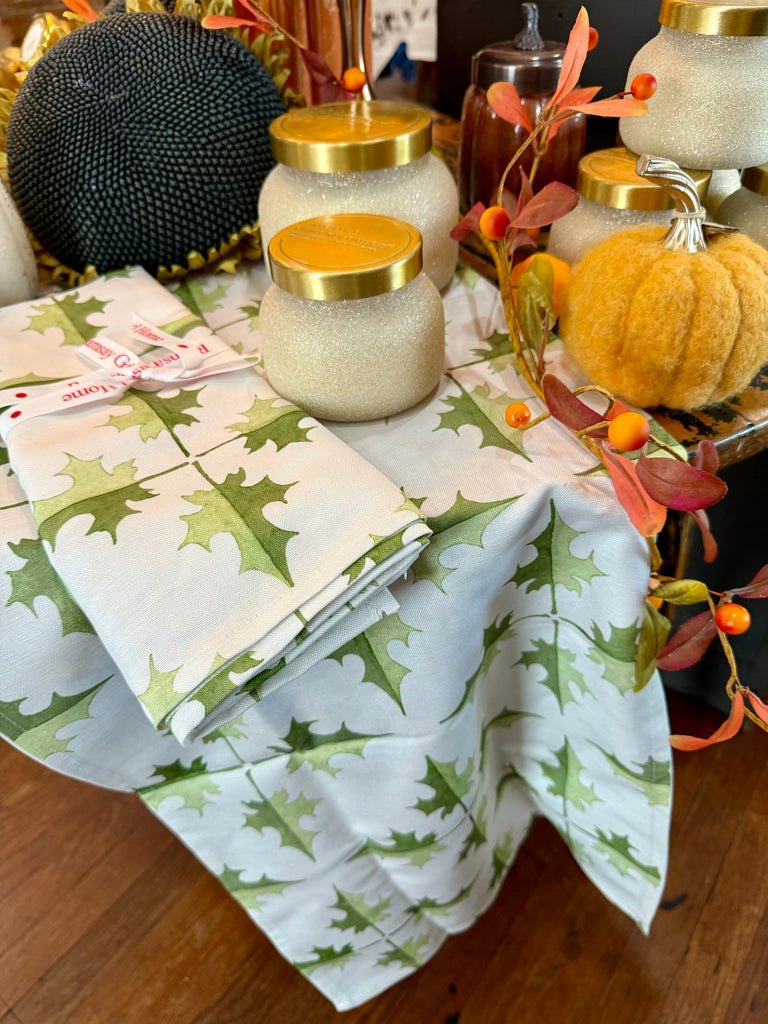 MAPLE LEAF TABLE RUNNER
