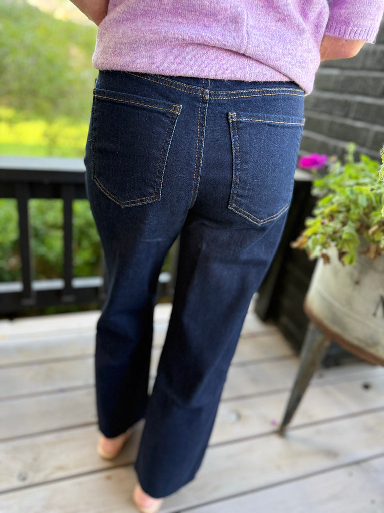 CHARLOTTE SUSTAIN JEANS