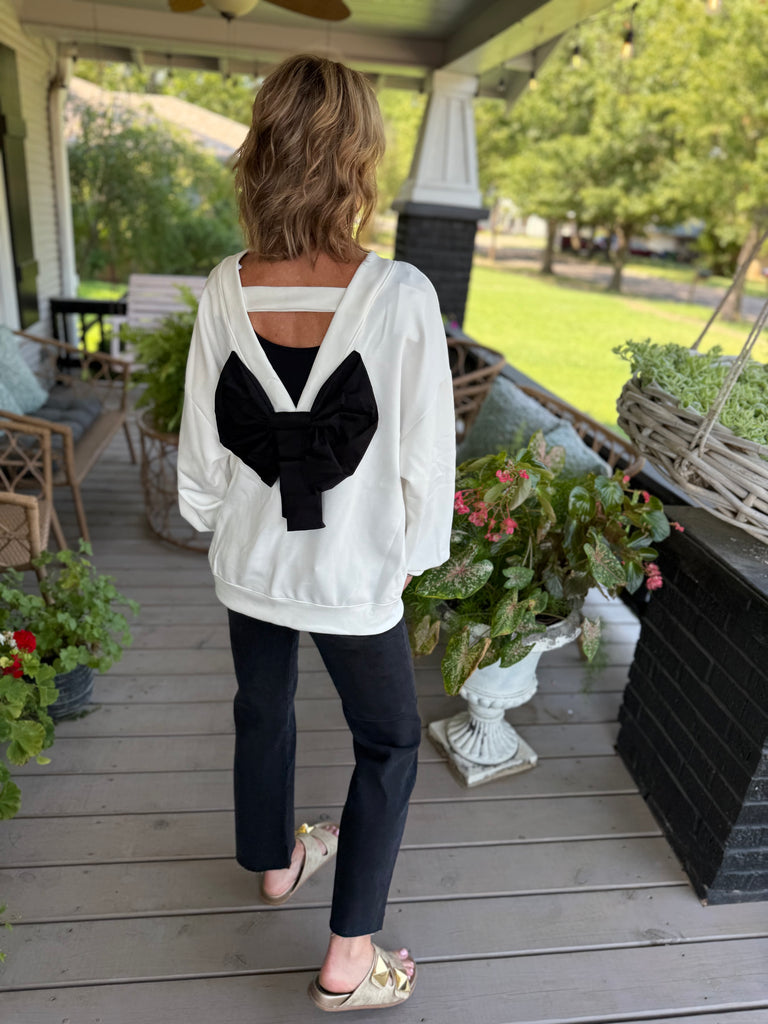 PERFECT BOW PULLOVER