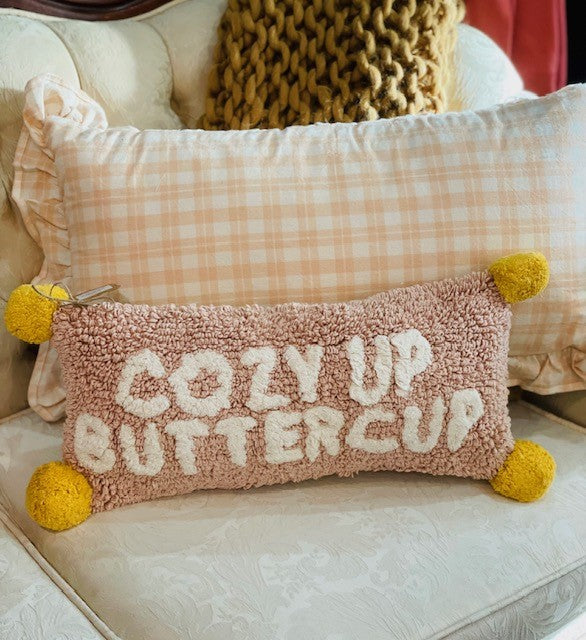 COLORFUL TUFTED PILLOW